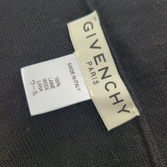 Givenchy Split Logo Wool Skull Cap Beanie Winter Hat Fold Cuff Made In Italy NWT - Picture 8 of 13